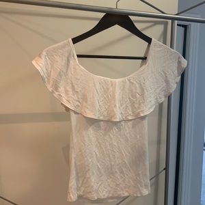 Can be worn as is or off the shoulder